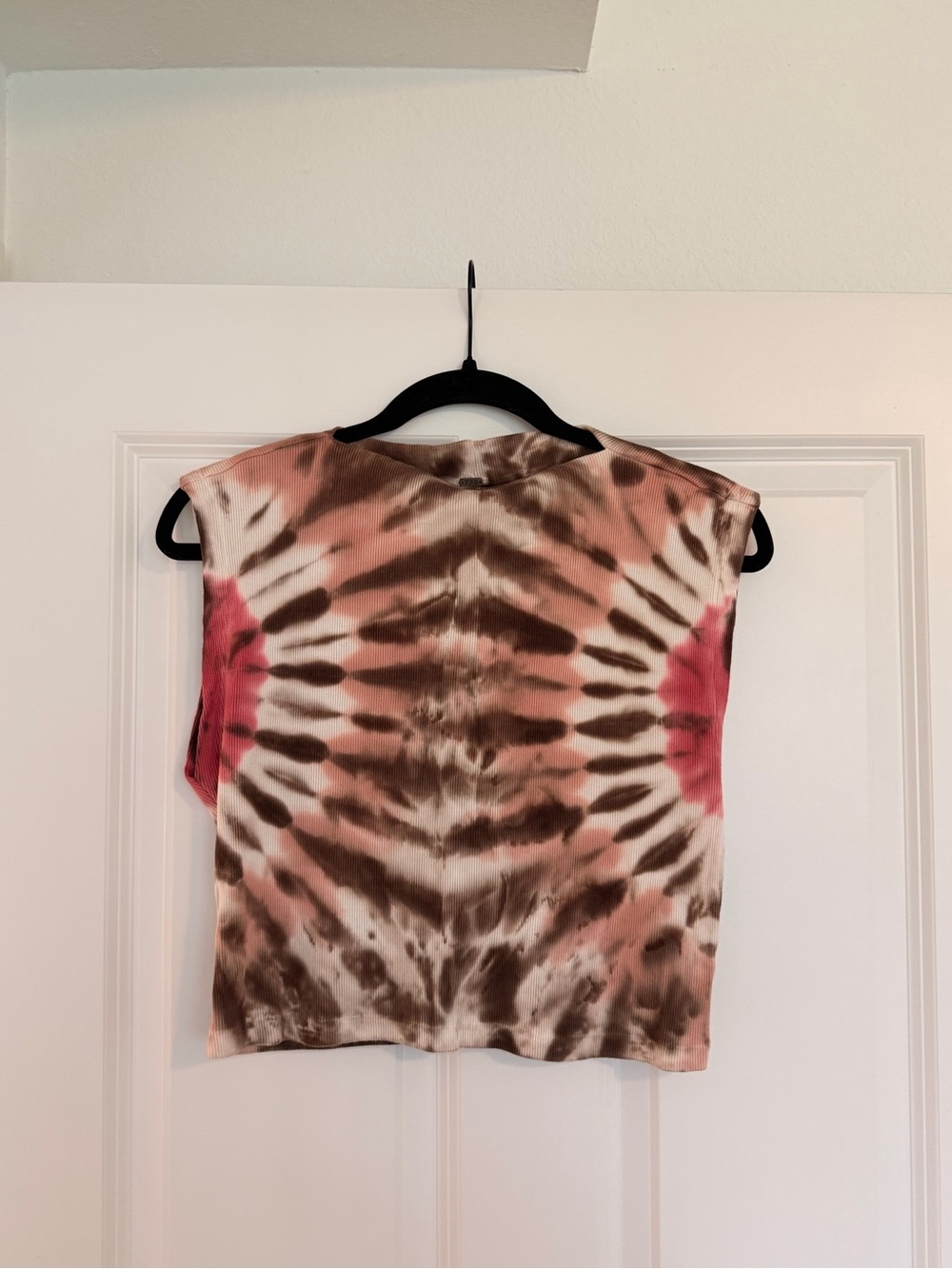 Tie-Dye Sleeveless Tank Top - Pink and Brown